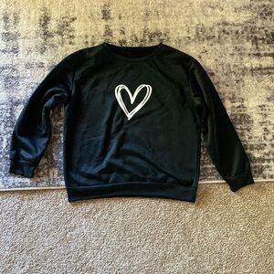 Women’s SHEIN sweat shirt with heart on front black